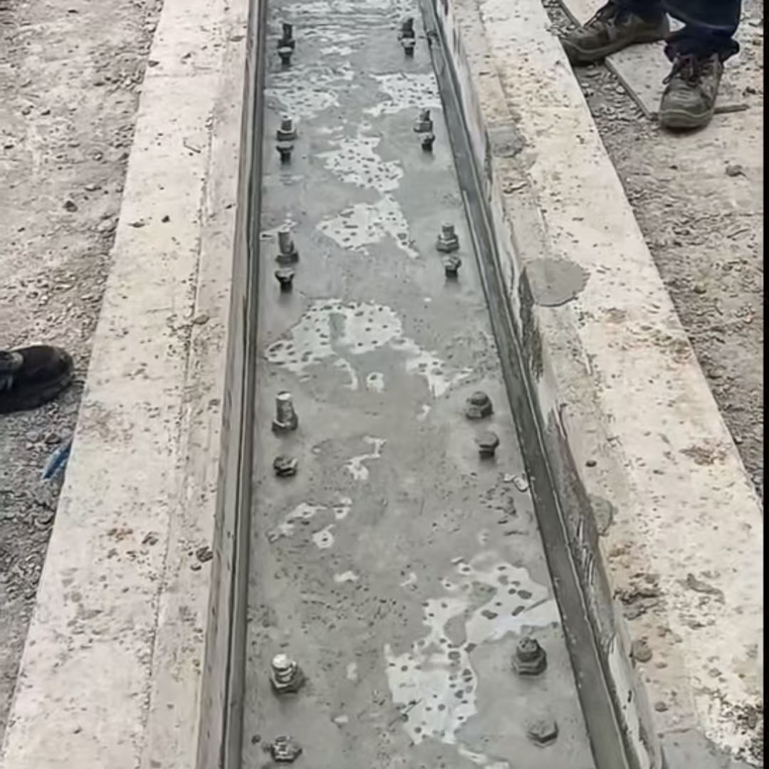 永康港口码头起重机龙门吊重型机械设备稳固用早强快凝轨道胶泥